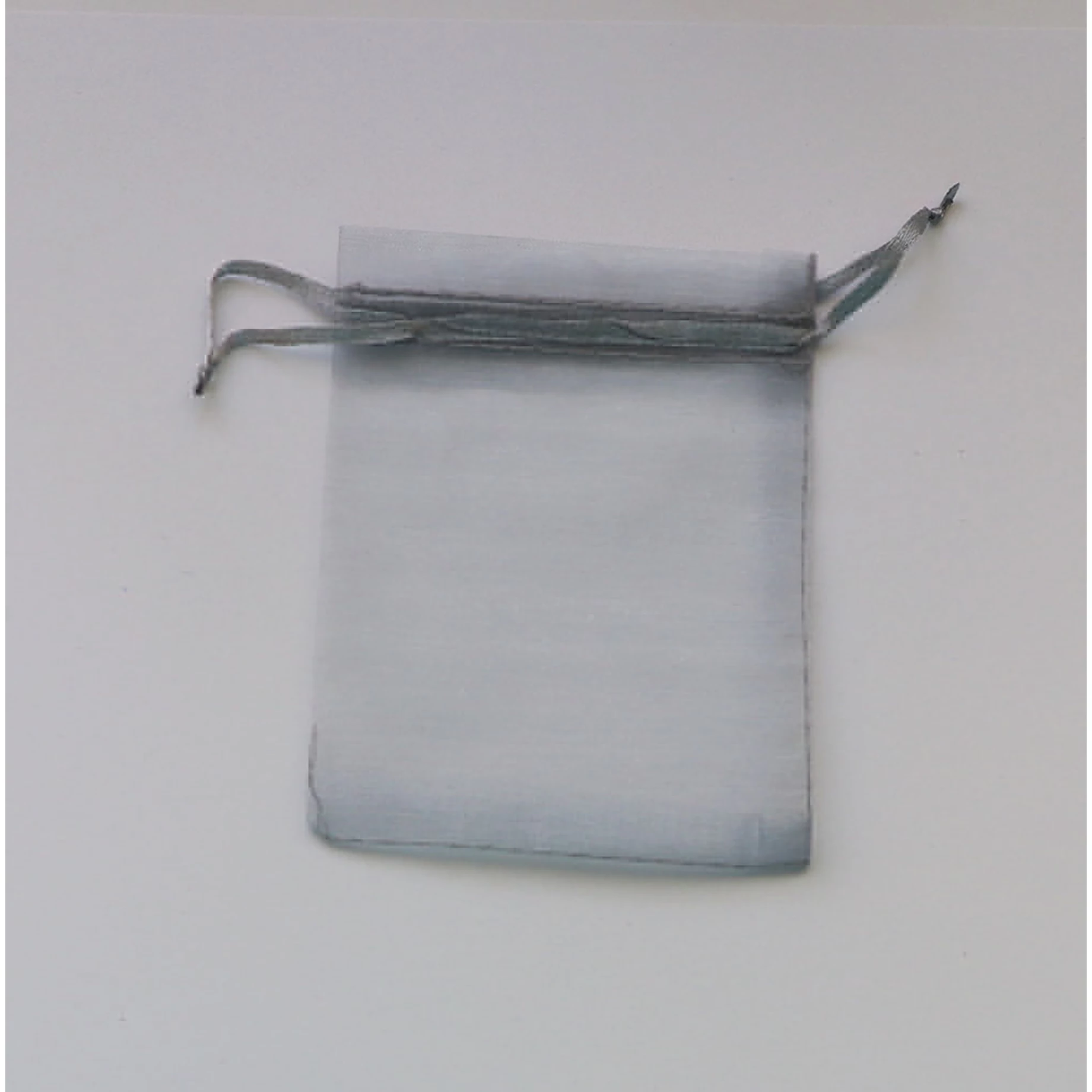 ezüst organza tasak