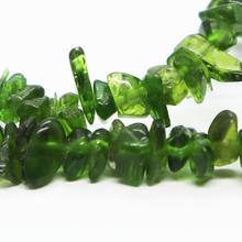 Diopszid szemcse ásványfüzér, 3-5 mm egész szál