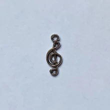 Violin kulcs fém dísz, NIKKELMENTES