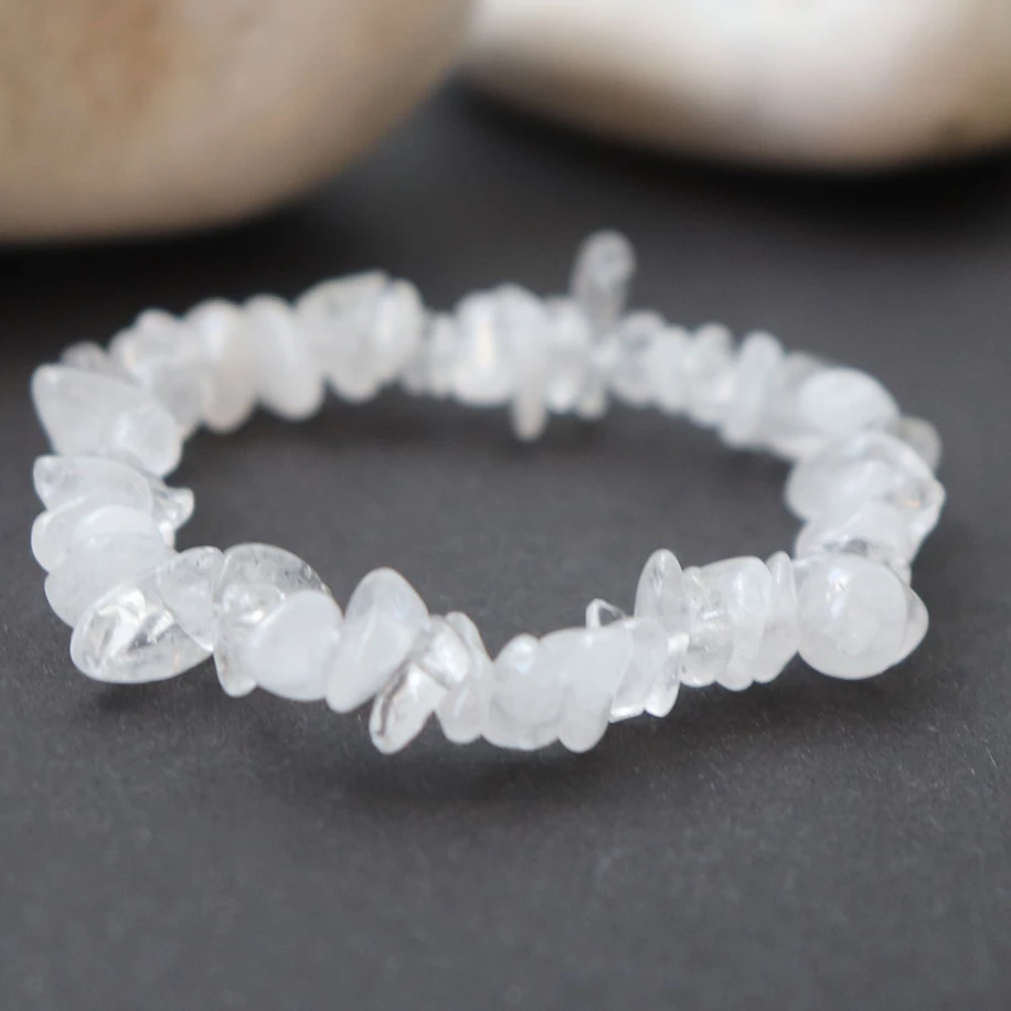 Hegyikristály szemcse karkötő 