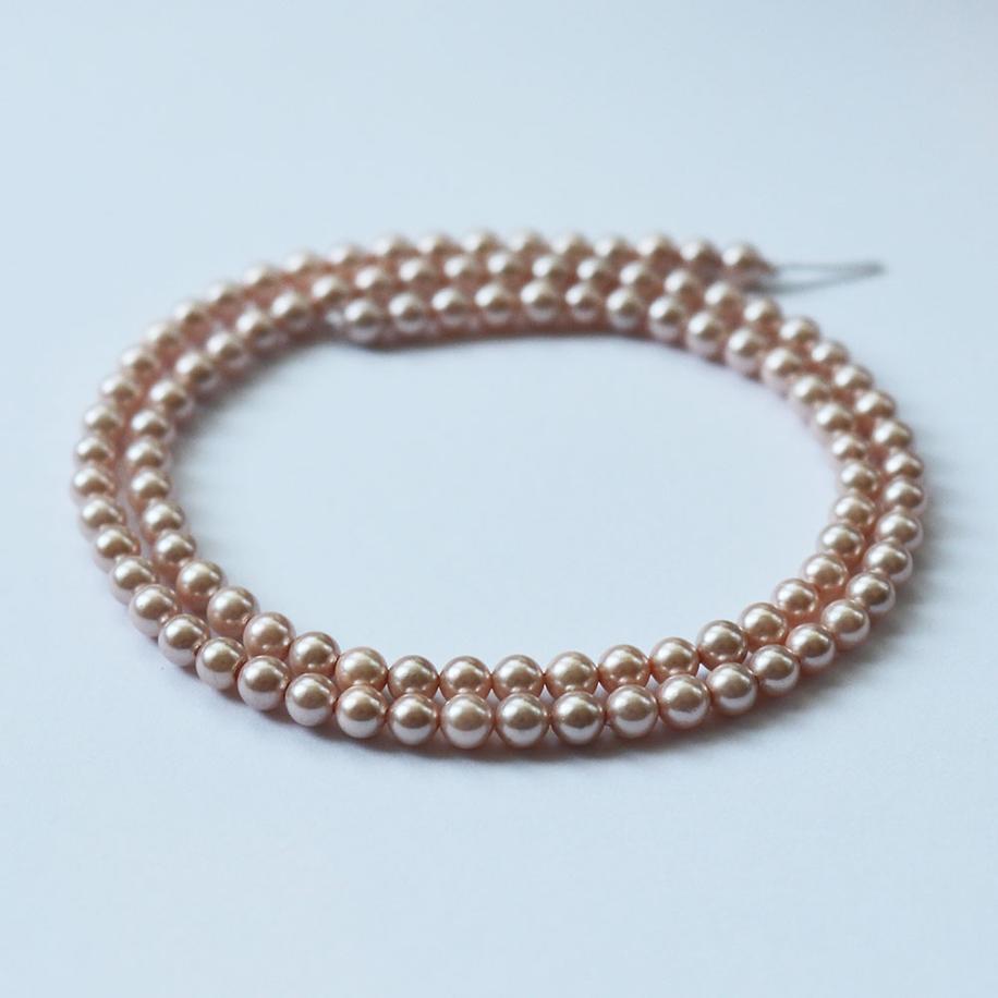 Shell Pearl világosrózsaszín gyöngyfüzér, 4 mm egész szál